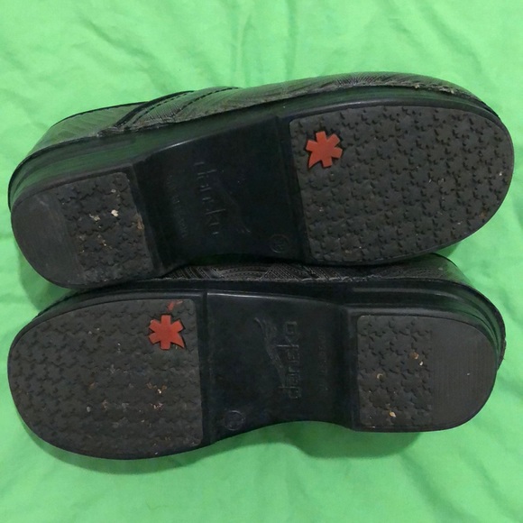 Dansko Clogs - Picture 4 of 6
